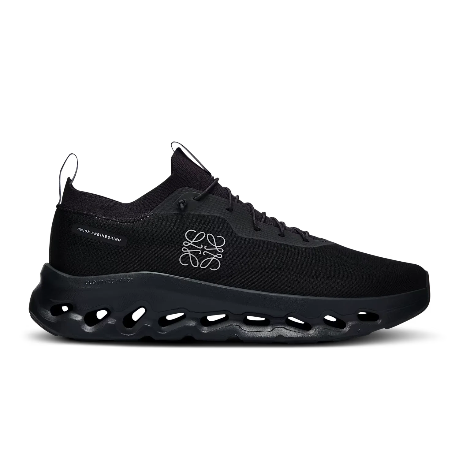 On Running Cloudtilt x Loewe All Black